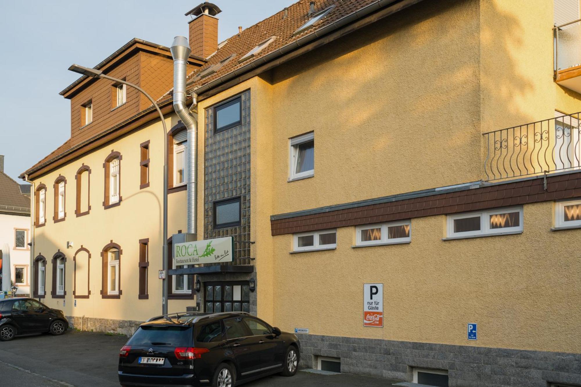 Roca Restaurant Und Hotel Bommersheim エクステリア 写真